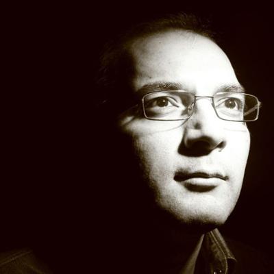 آرش آرامش نژاد