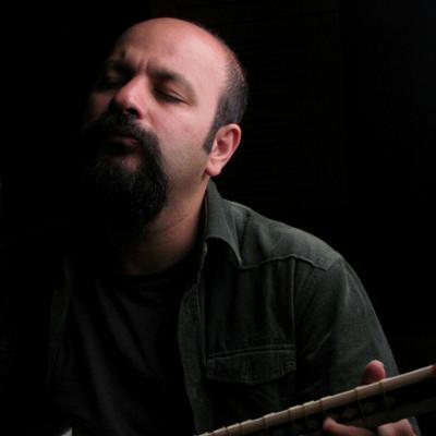 آرش احمدی نسب