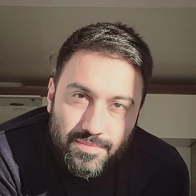 یاسر قنبرلو