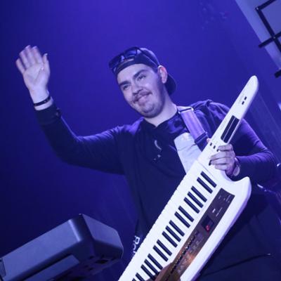 علی خسروانی