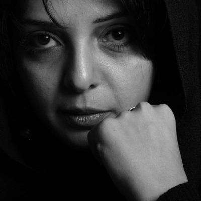 نیلوفر لاری پور