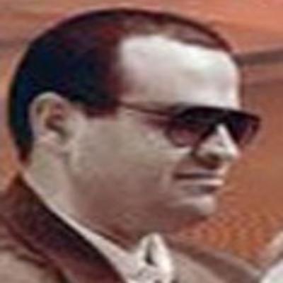 غلامحسین اشرفی