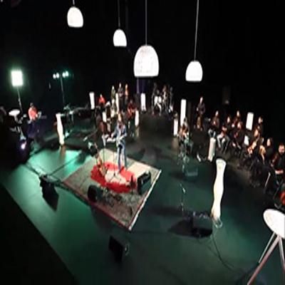 آهنگ از دور زیبایی