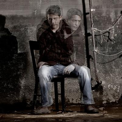 آهنگ دروغ محض